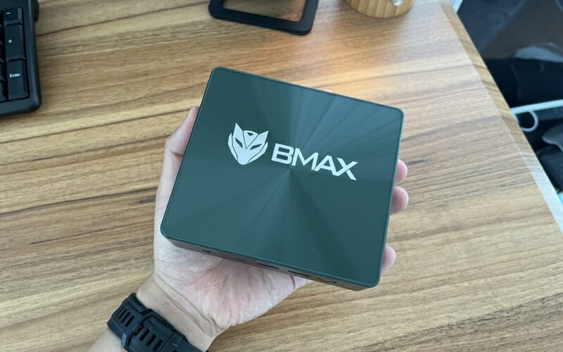 BMAXミ二pc ■新品●未使用 BMAXミ二pc □新品○未使用