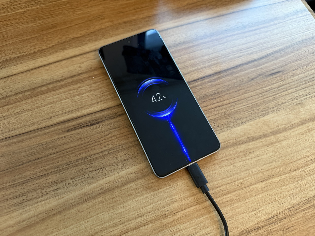 スマホ充電の様子