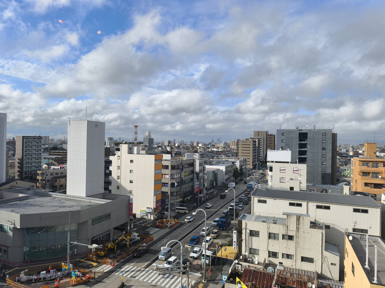 リアカメラで屋外を撮影した写真-1倍