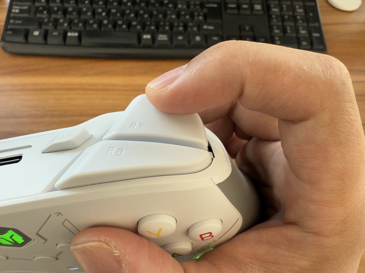 RTボタンを押す様子