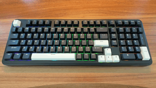 RGBライト点灯の様子