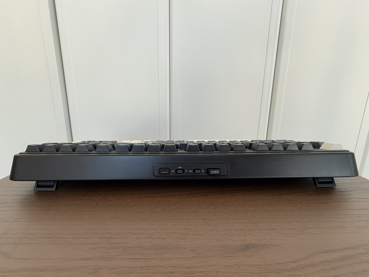 キックスタンド展開時-後部