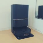 部屋の隅に設置されたDreame X30 Ultra