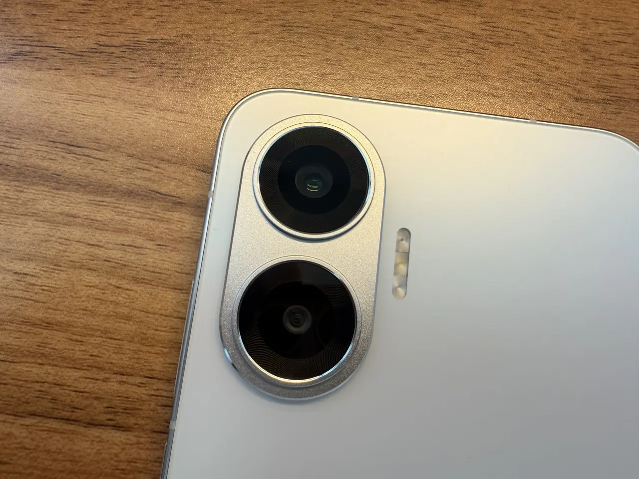 REDMI Turbo 4 Pro』レビュー、AnTuTu200万点超え、120Hz