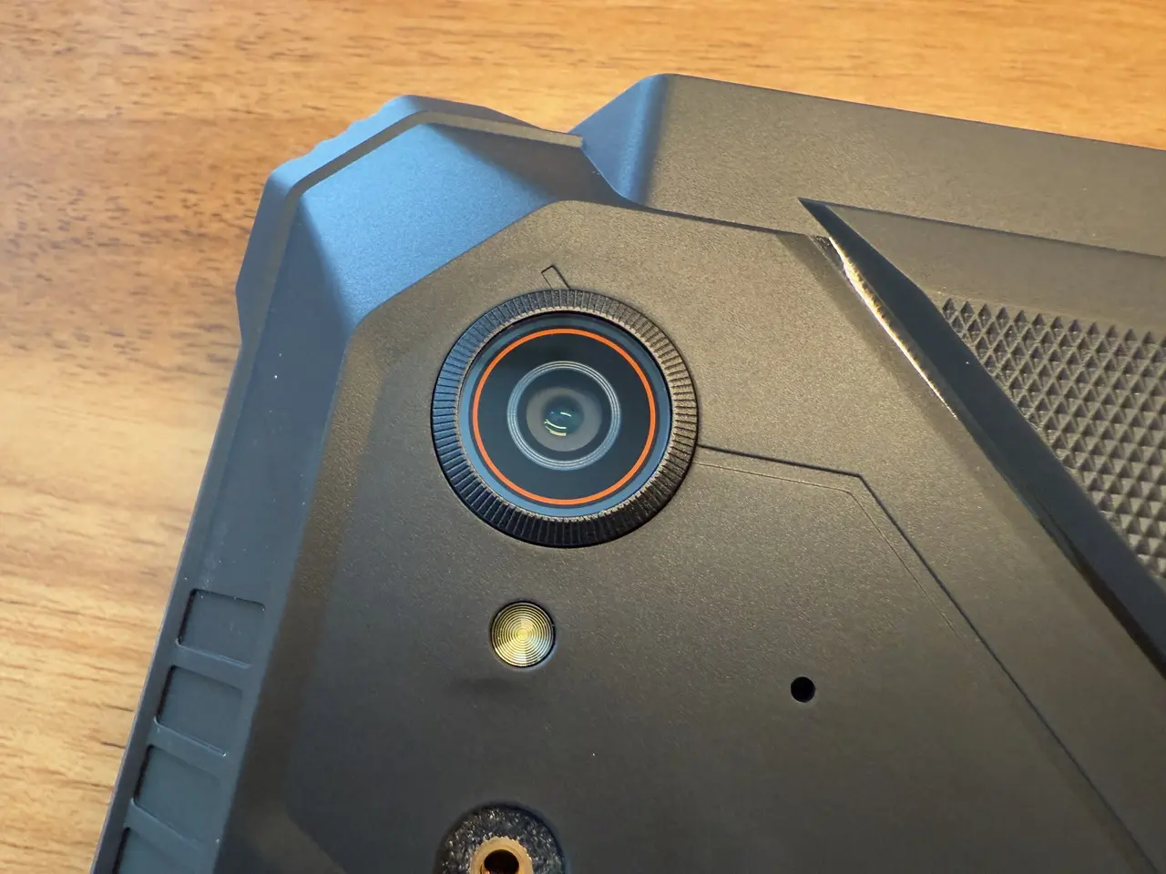 Blackview Active 12 Proのリアカメラ