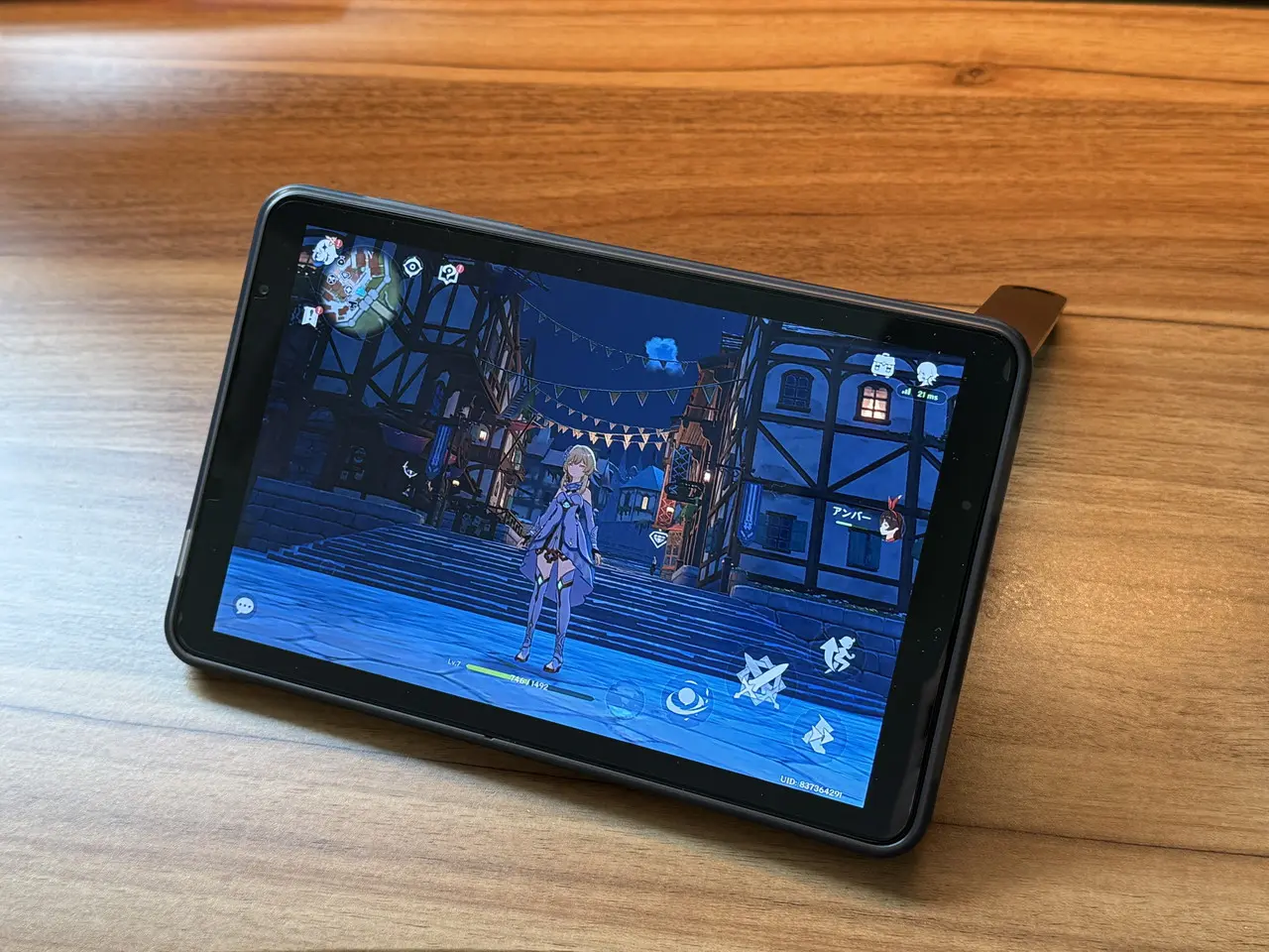 Blackview ZENO 1で原神をプレイしている様子