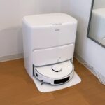 部屋の隅に設置されているMOVA P50 Ultra