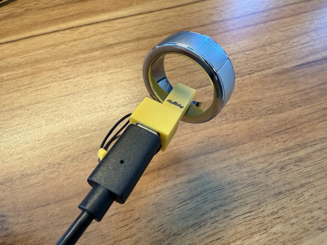 充電中のスマートリング