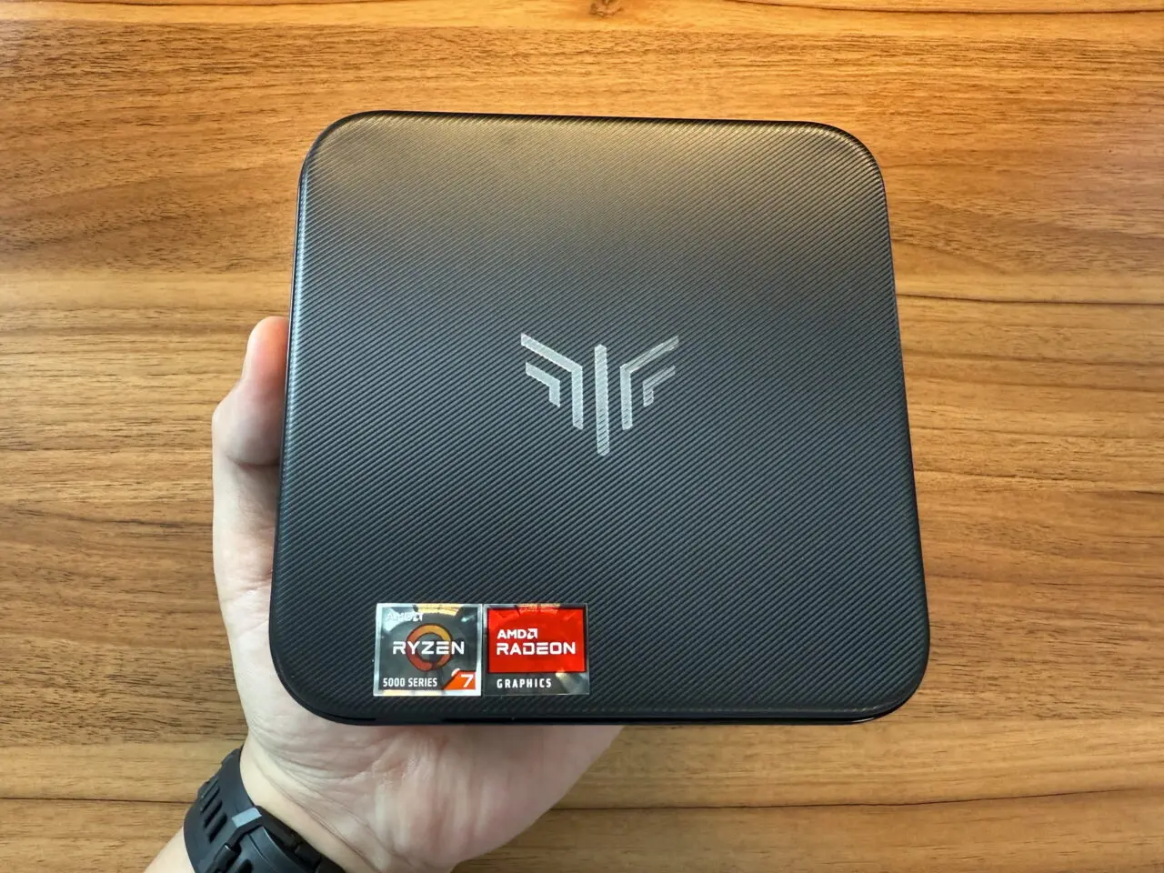 NiPoGi E3B ミニPC 5875U 32GB SSD512GB NiPoGi - E3B-LT-5875U-16 の評価 | SHOPSTAFF