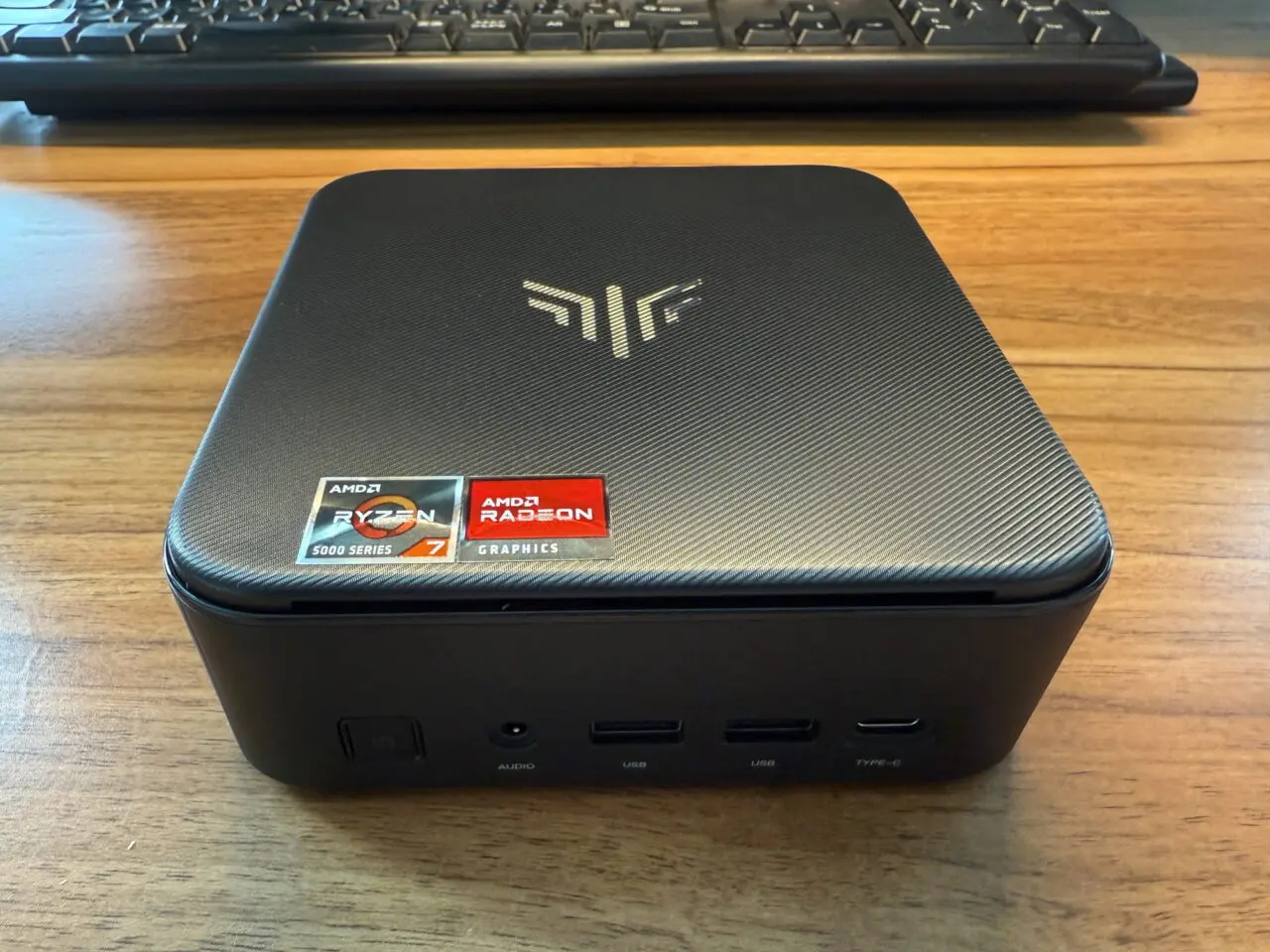 NiPoGi E3B (5825U) 実機レビュー！高性能×静音のコスパ最強ミニ