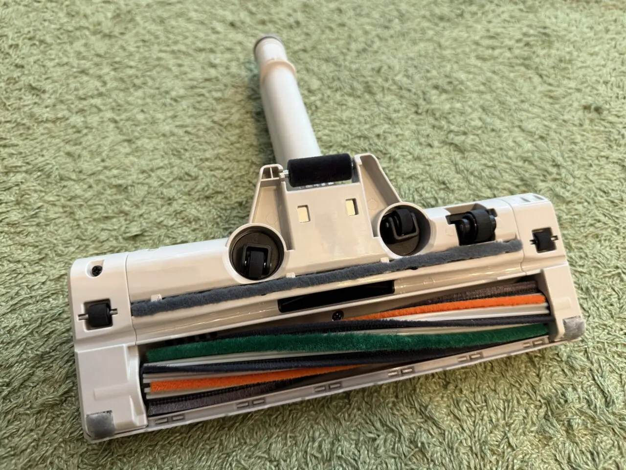 東芝 VC-CLP54のヘッド部の裏側