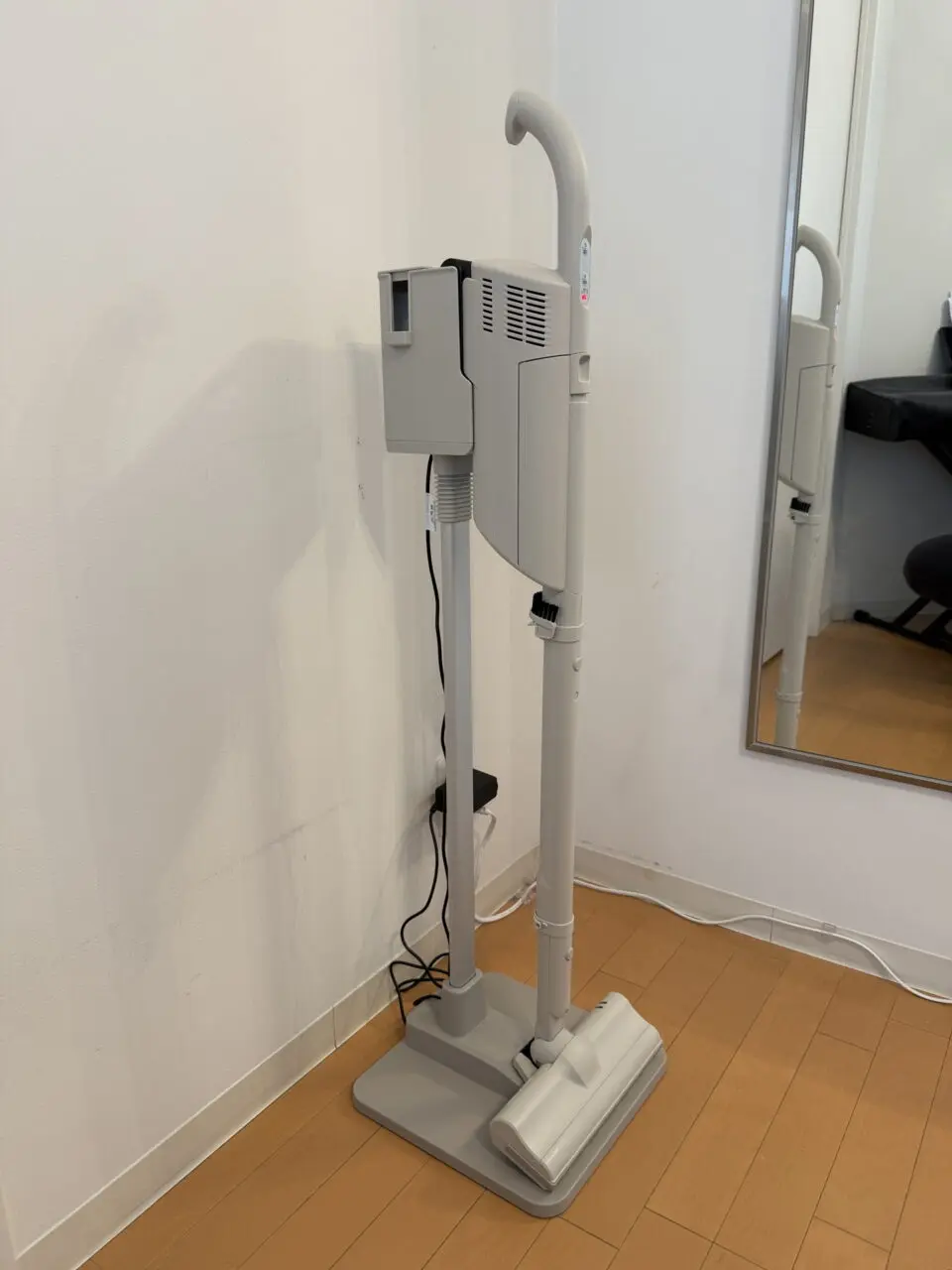 充電スタンド(側面アングル)