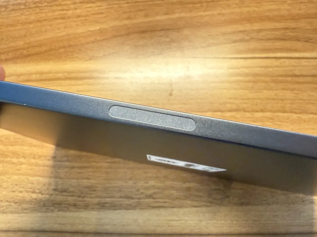 Xiaomi Pad 8のマグネット吸着ポート