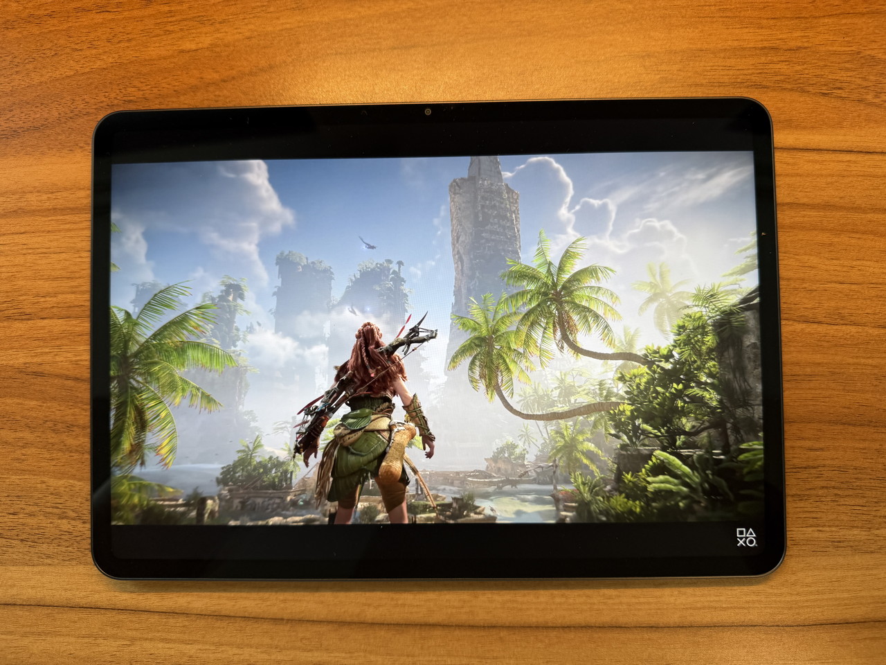 Xiaomi Pad 8でゲーム動画を視聴している様子1