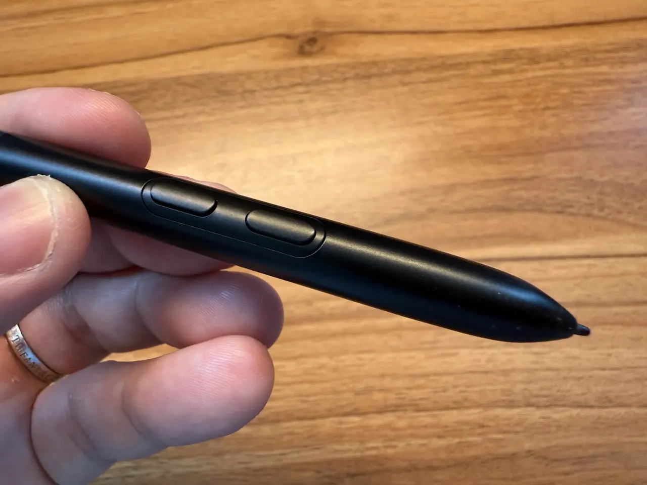 X4スマートチップスタイラスペンの先端のボタン