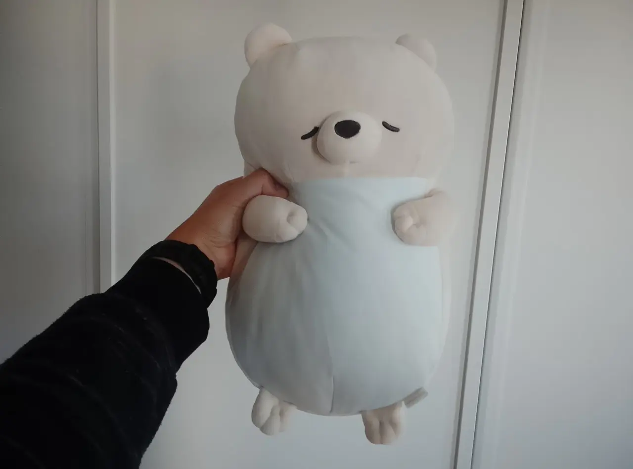 Blackview WAVE 9Cのリアカメラで撮影したぬいぐるみ