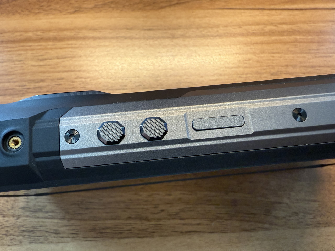 右側面インターフェース