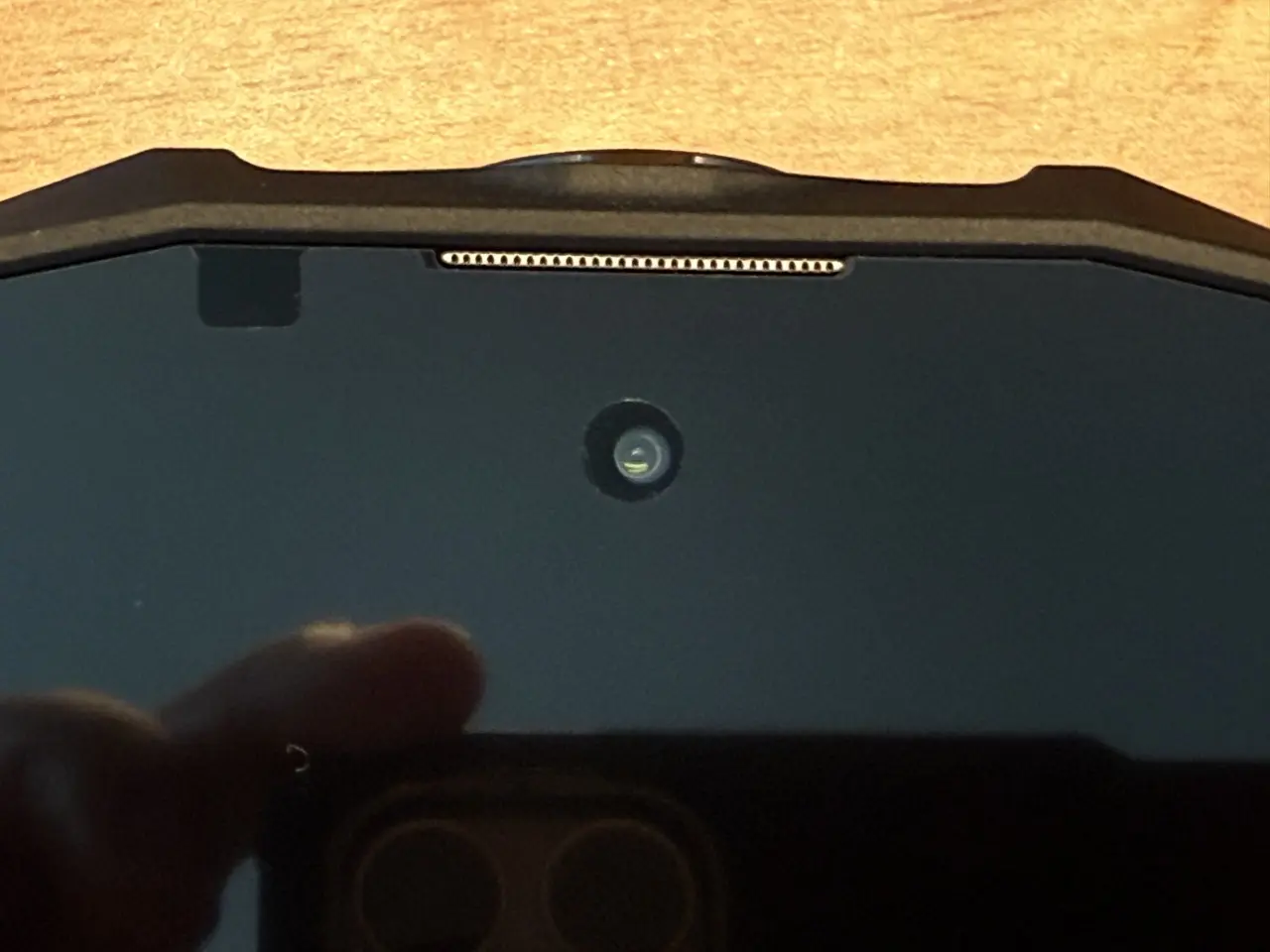 FOSSIBOT F113のフロントカメラ