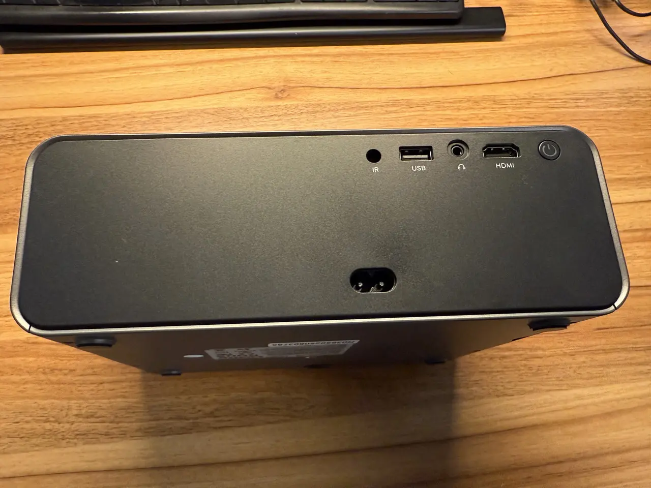 iWiMiUS P65の背面