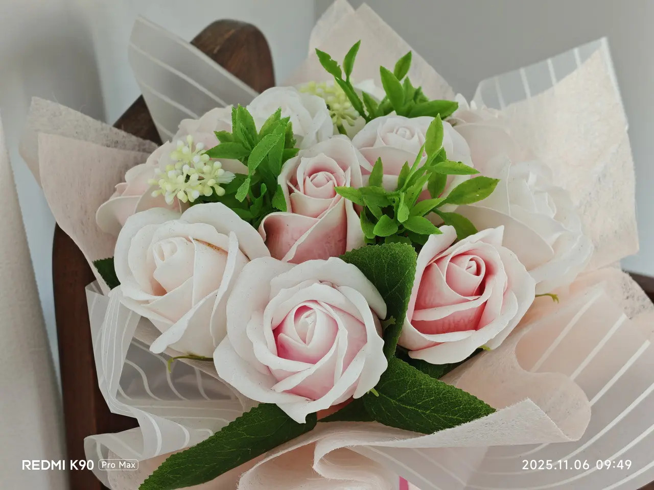 リアカメラで撮影した観葉植物(ズーム)