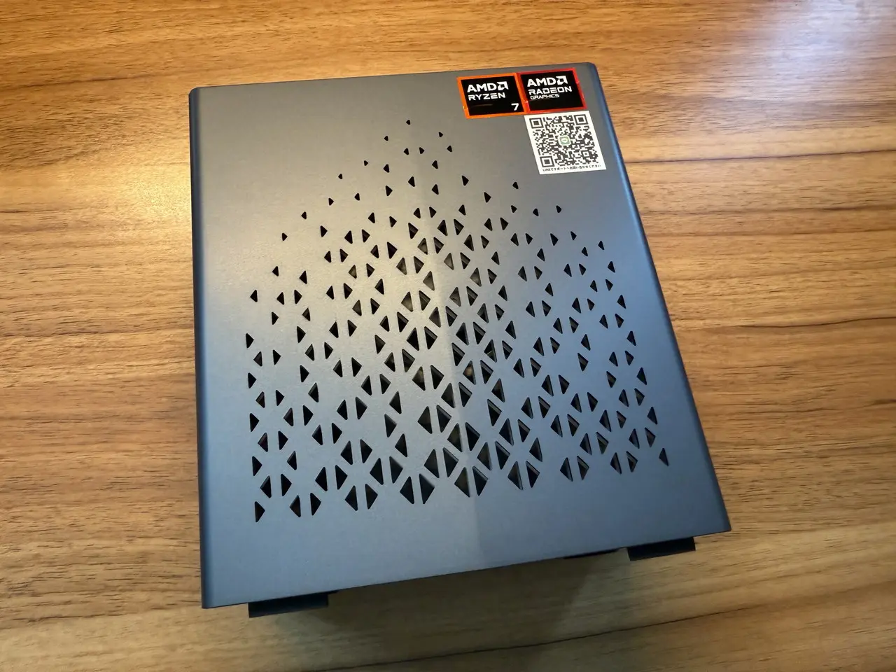 ACEMAGIC S3Aの外観(左側面アングル)