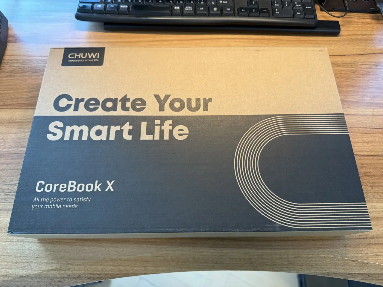 CHUWI Corebook Xの外箱