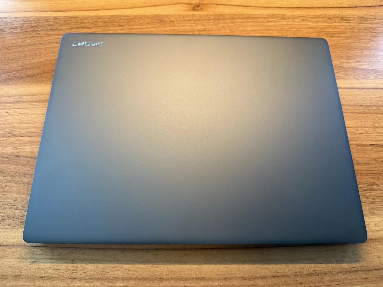 CHUWI Corebook Xの上部