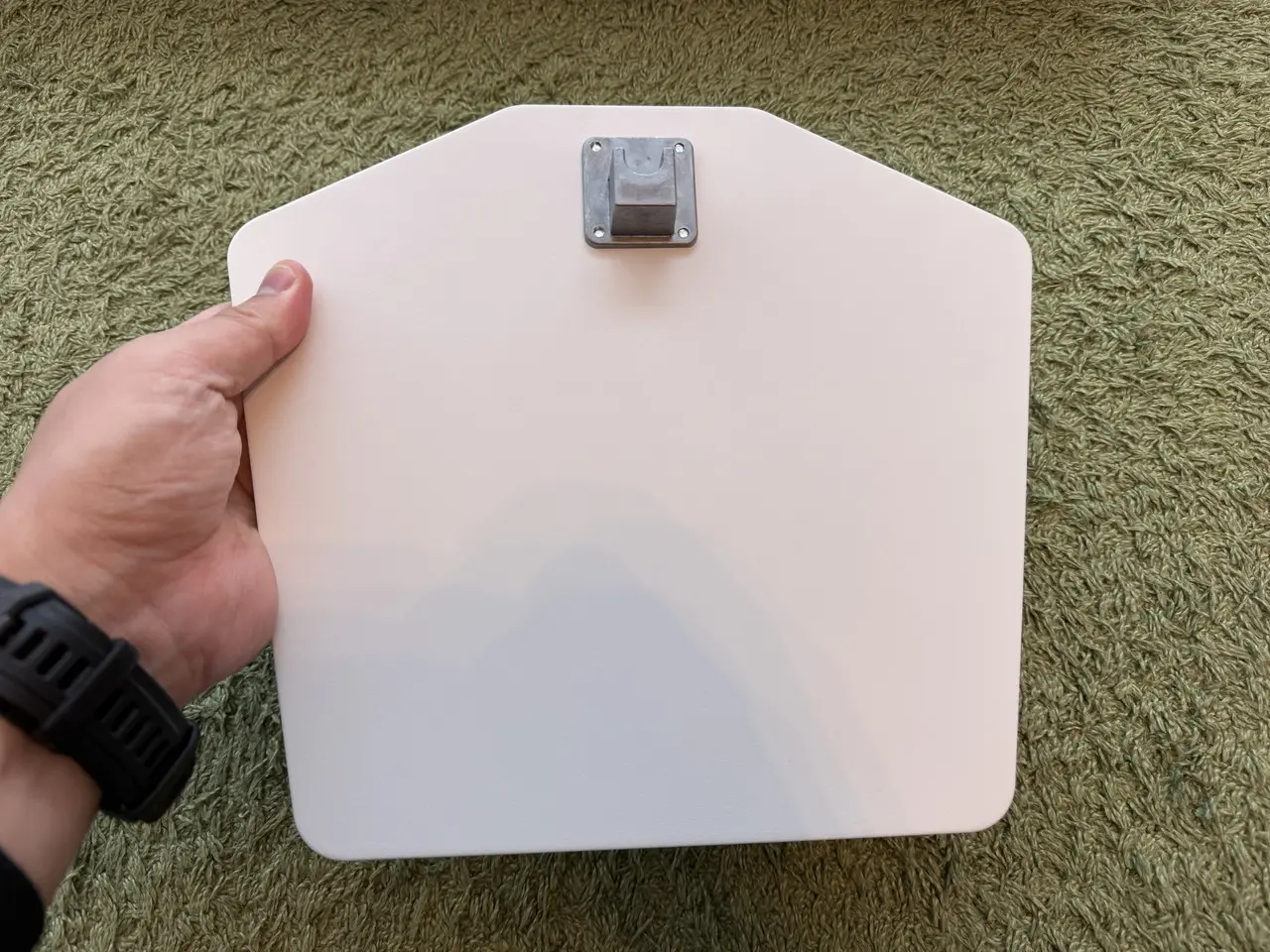 INNOCN GA27T1Mのベース