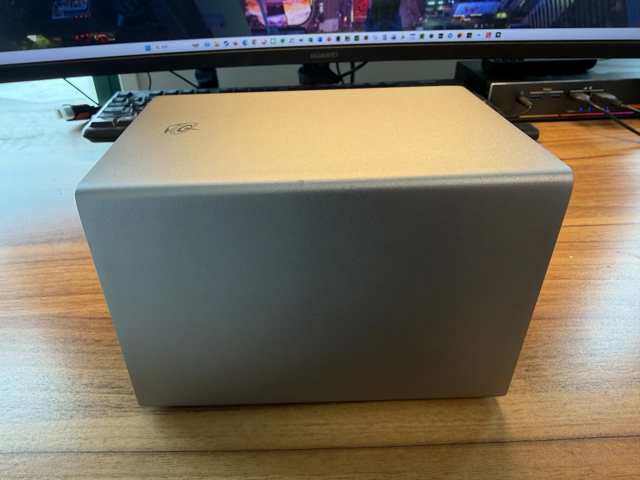 Beelink ME Proの筐体外観(左側面アングル)