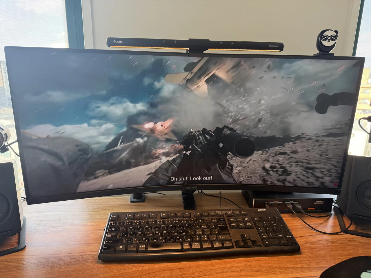 Beelink ME Proで動画を視聴している様子