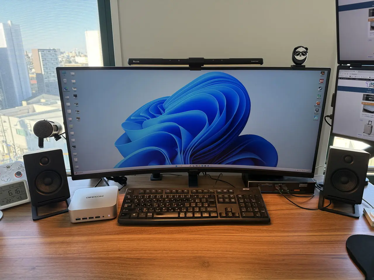 GEEKOM A7 Maxでトップ画面を表示している状態