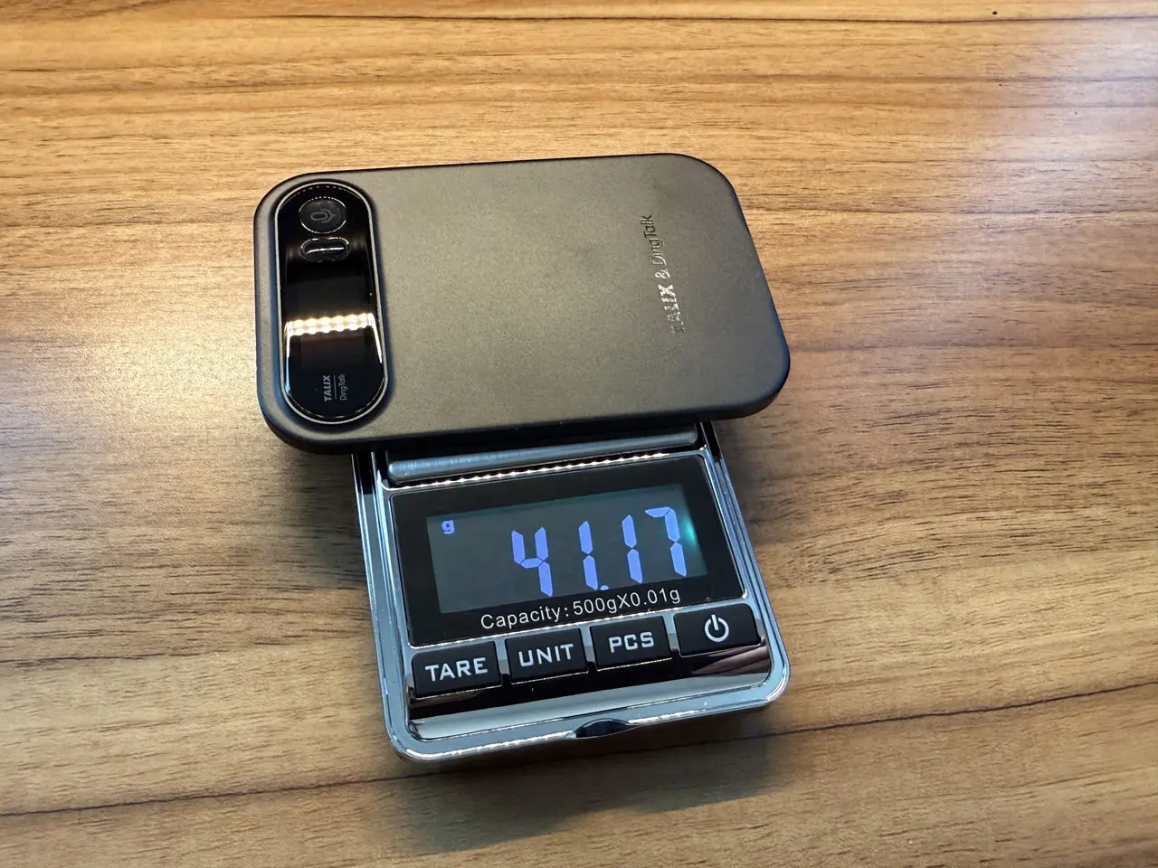 TALIX & DingTalk A1を計量している様子