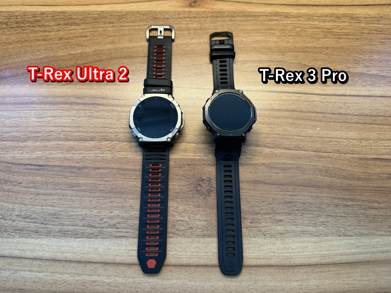 『Amazfit T-Rex Ultra 2』(画像左)と、前モデル「Amazfit T-Rex 3 Pro」(画像右)