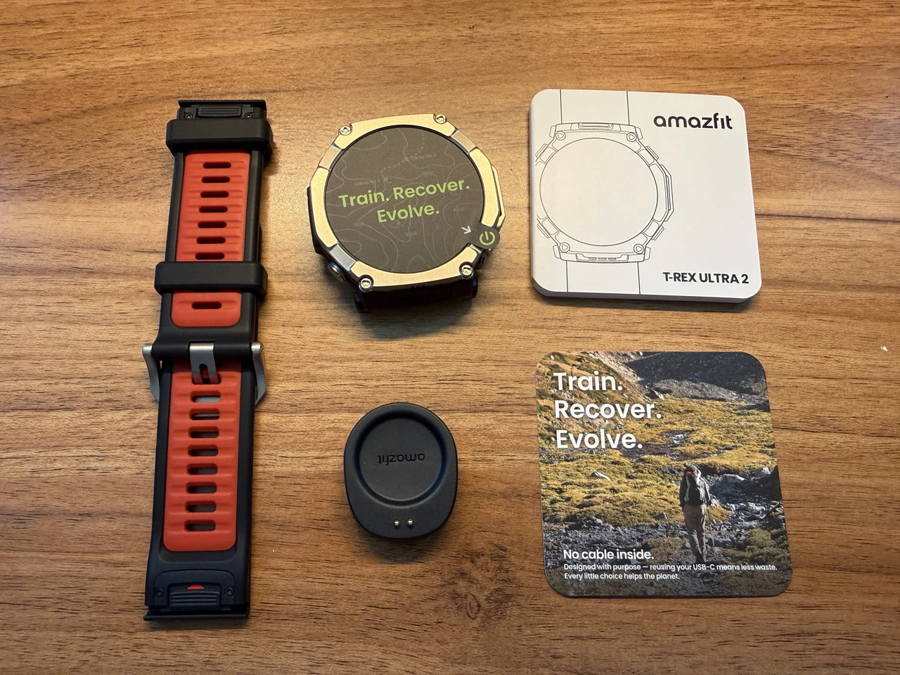 Amazfit T-Rex Ultra 2のパッケージ付属品一式