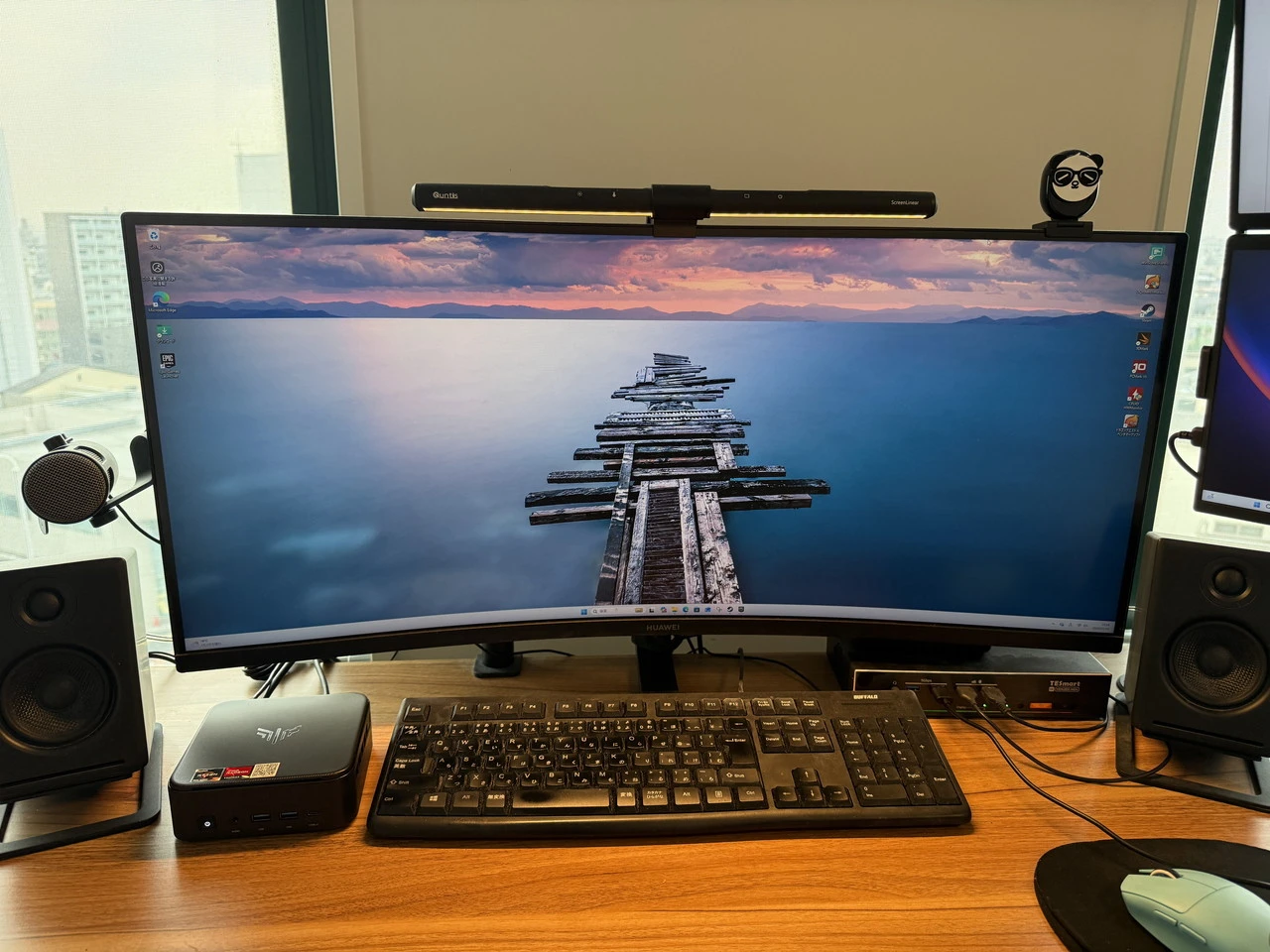 NiPoGi E3B (7730U)を使用している様子