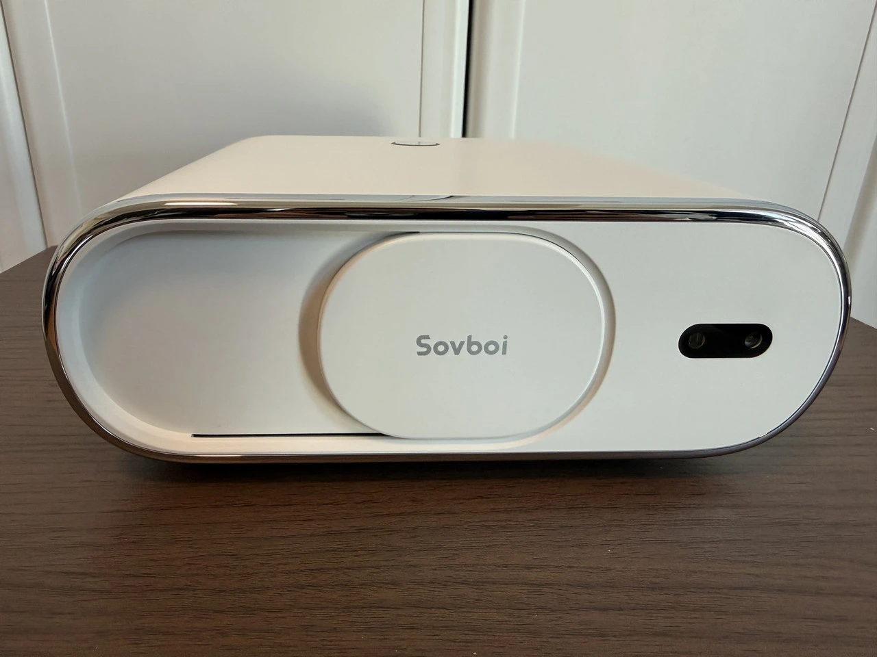 Sovboi E30Maxの外観(正面アングル)