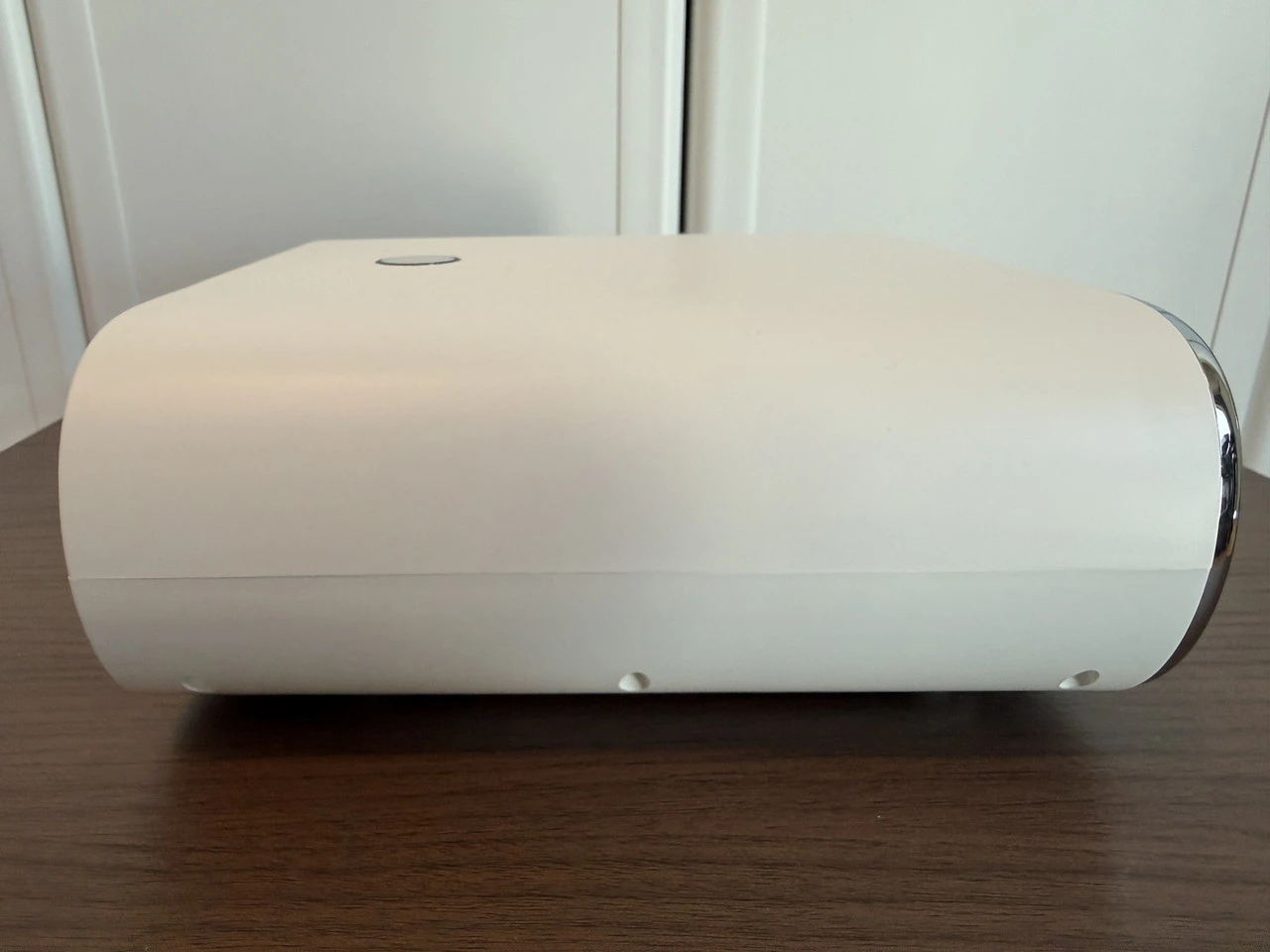 Sovboi E30Maxの左側面