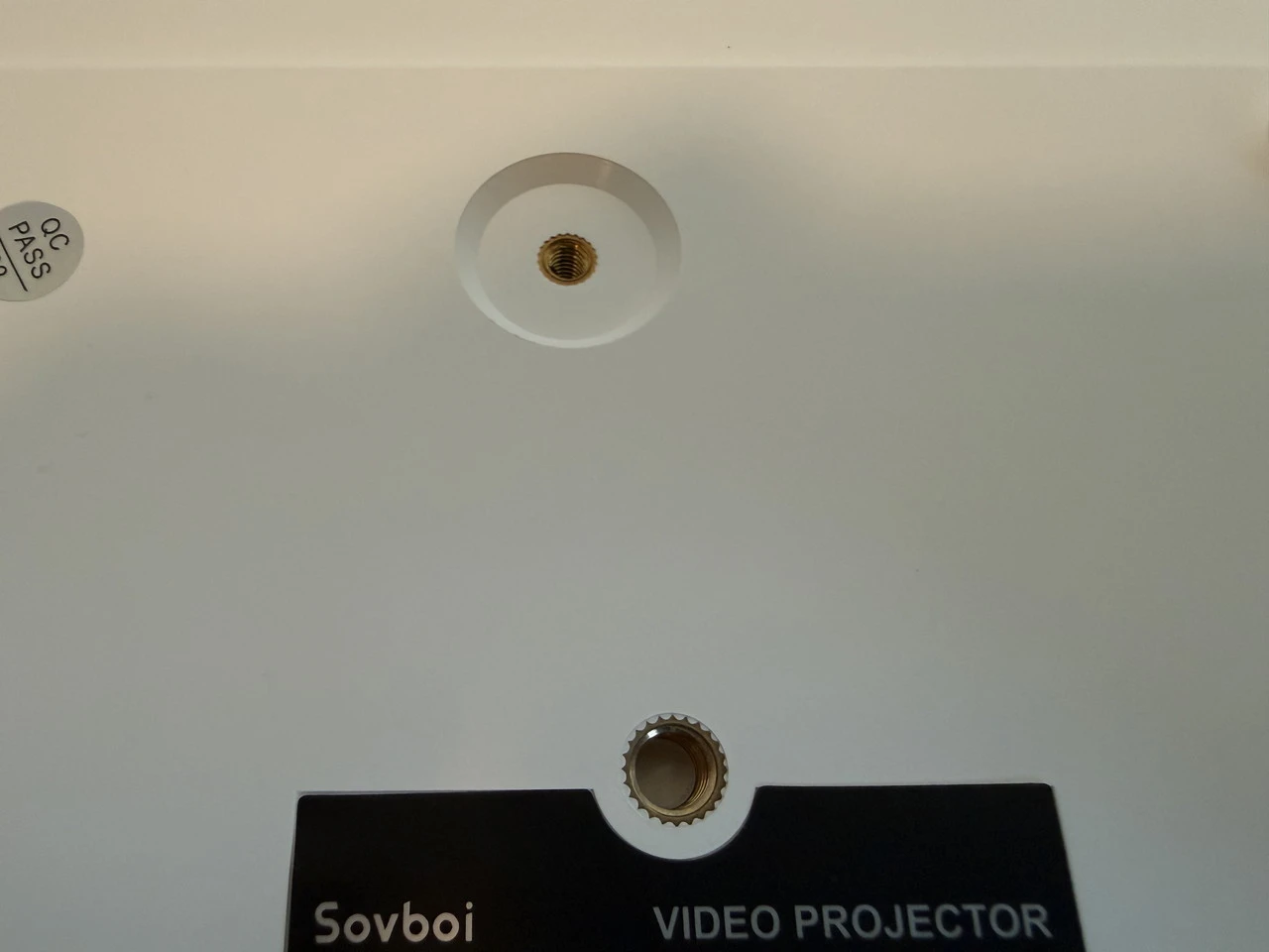 Sovboi E30Max底部のスタンド取り付け穴