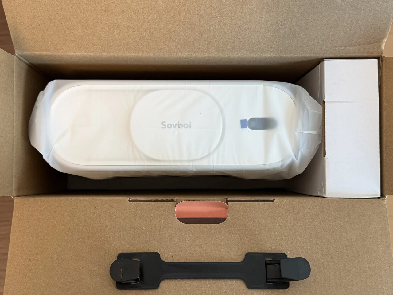 Sovboi E30Maxの箱を開けた状態