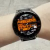 Amazfit Cheetah 2 Proを装着している左腕