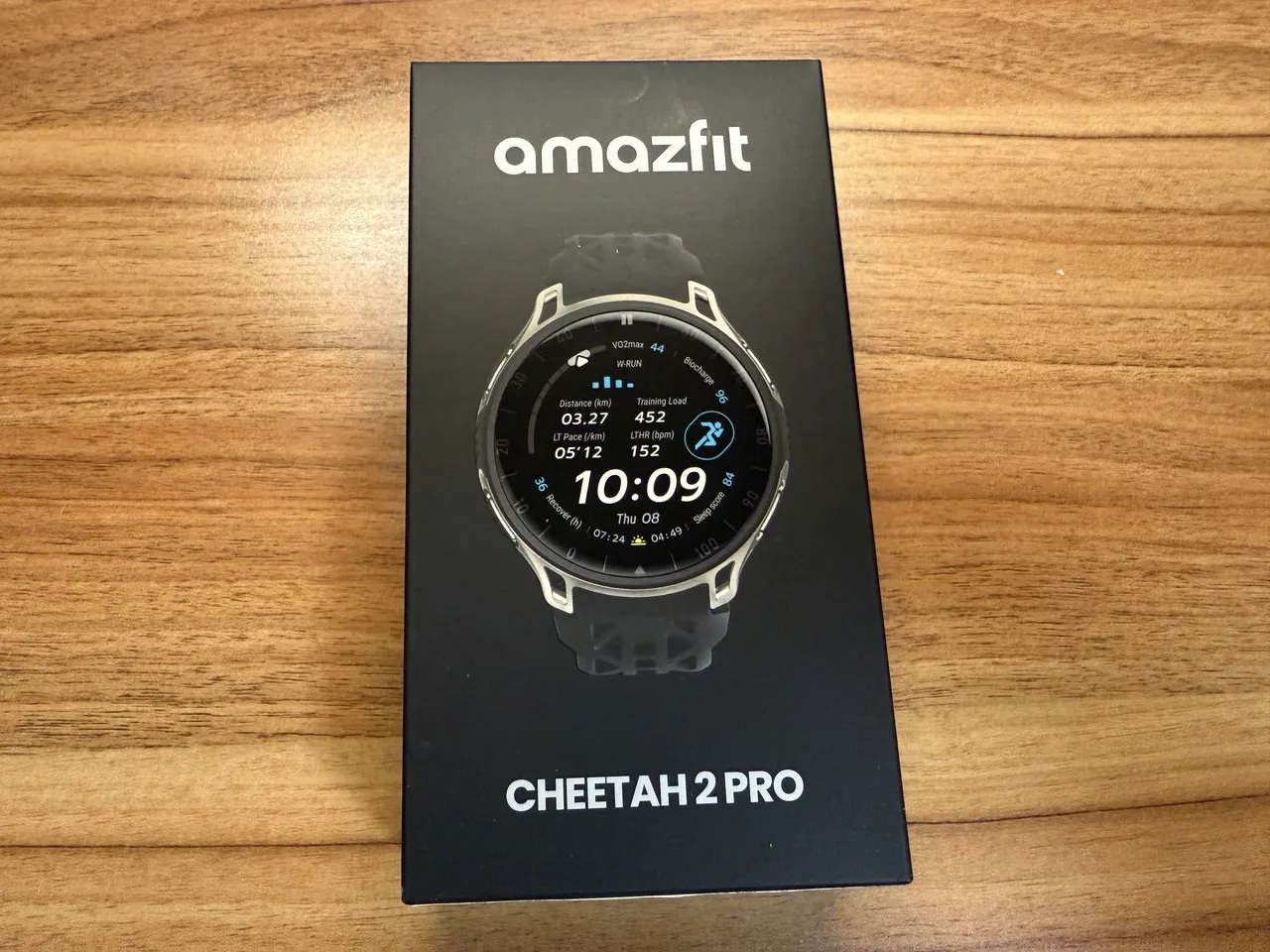 Amazfit Cheetah 2 Proの外箱