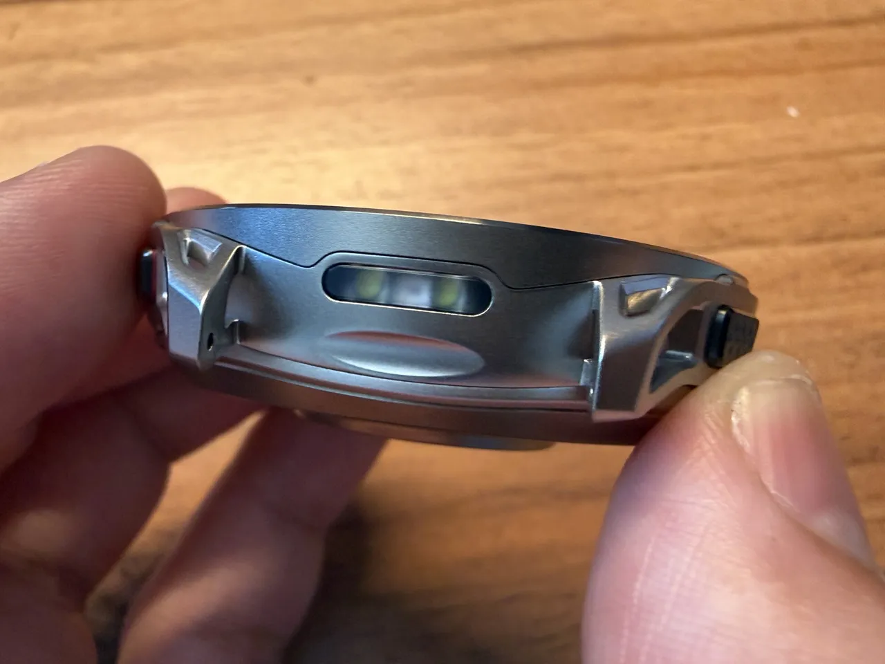 Amazfit Cheetah 2 Ultraの懐中電灯