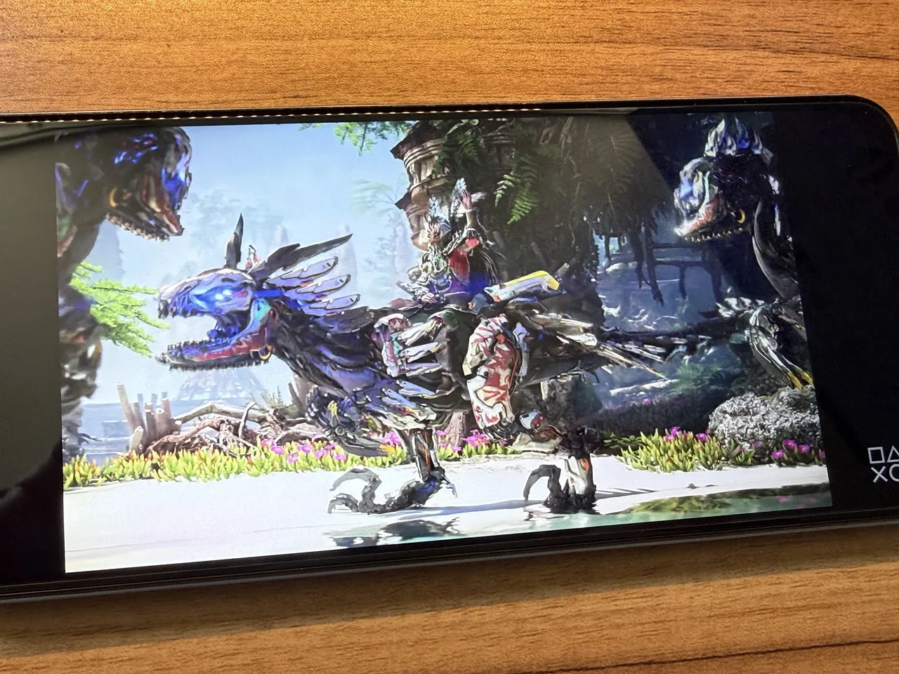 Blackview WAVE 10Cでホライズンのプレイ動画を再生している
