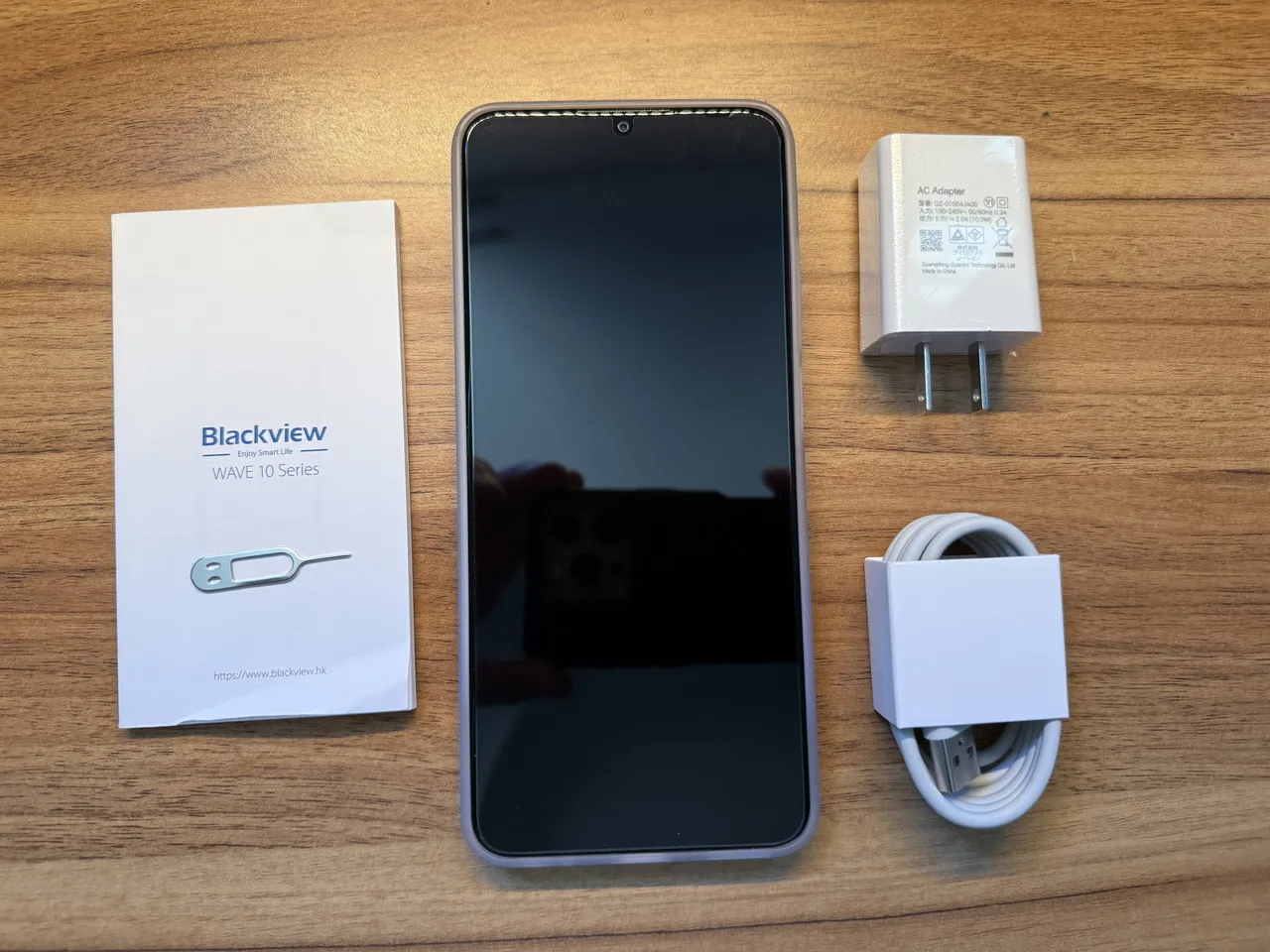 Blackview WAVE 10Cの付属品一式