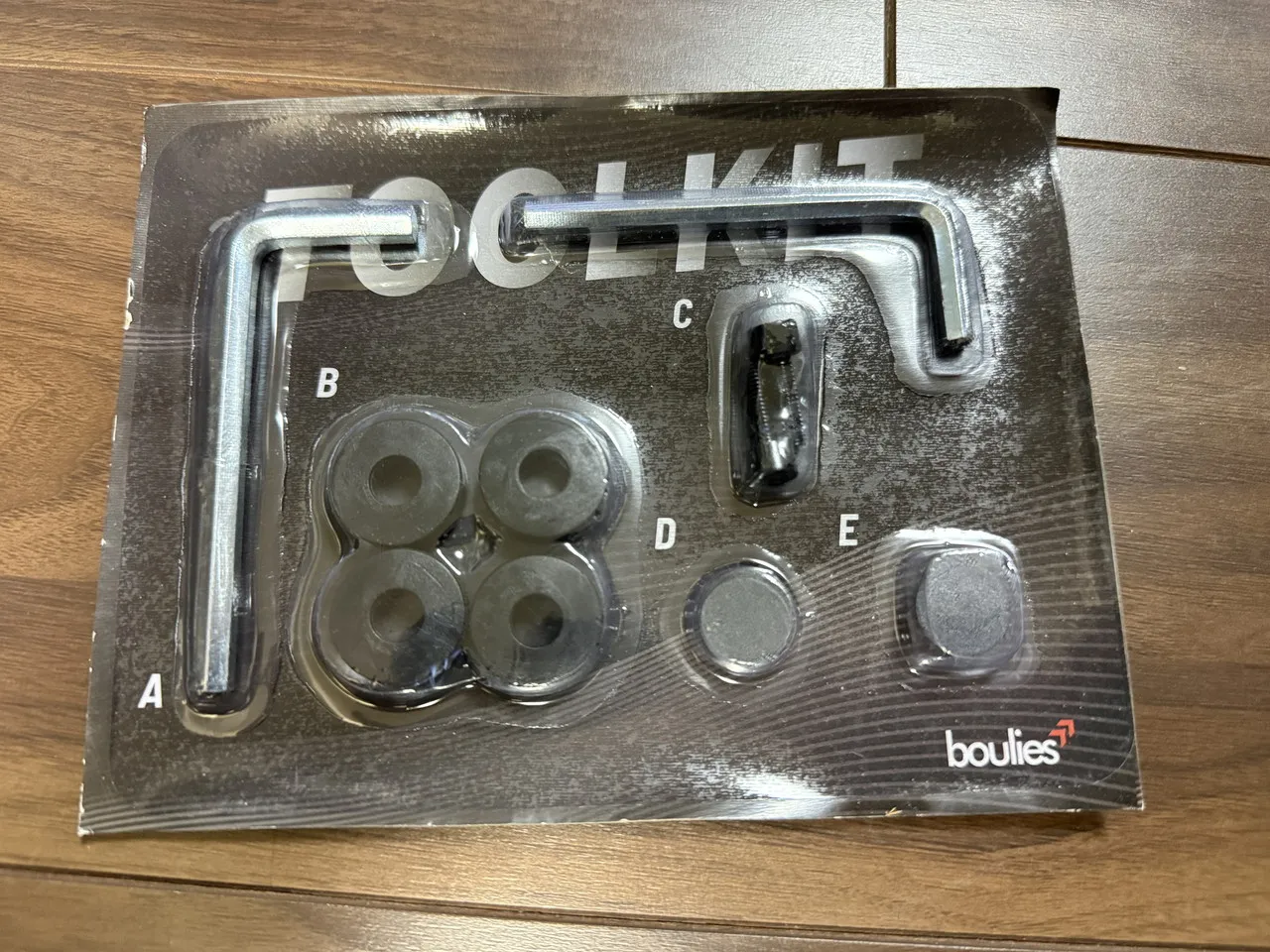 組み立て用の工具&部品
