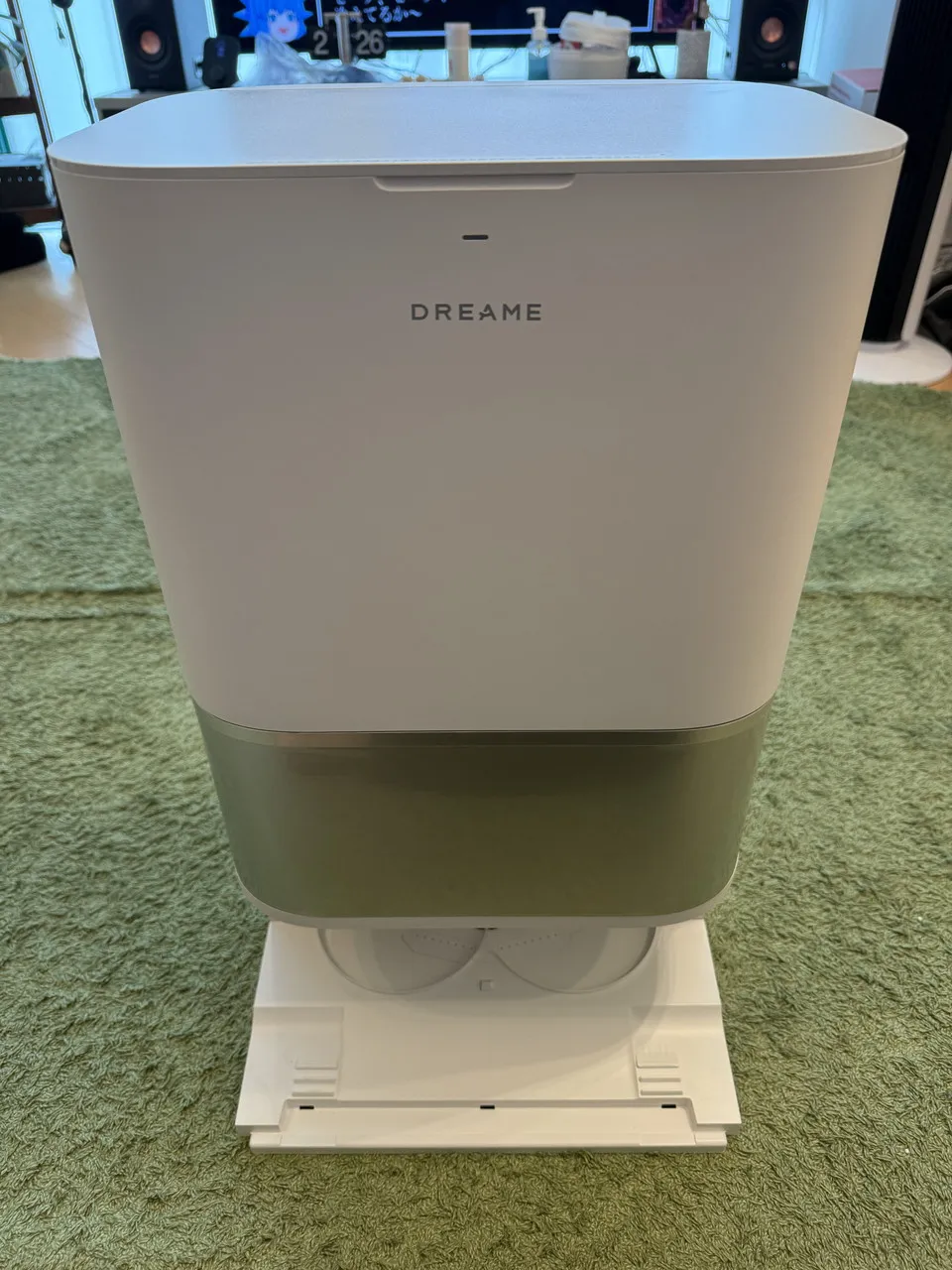 全自動充電ステーションの前面