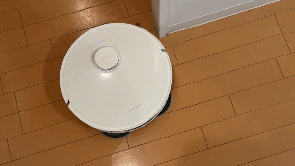 Dreame L10s Ultra Gen 3のモップパッドが延長する様子