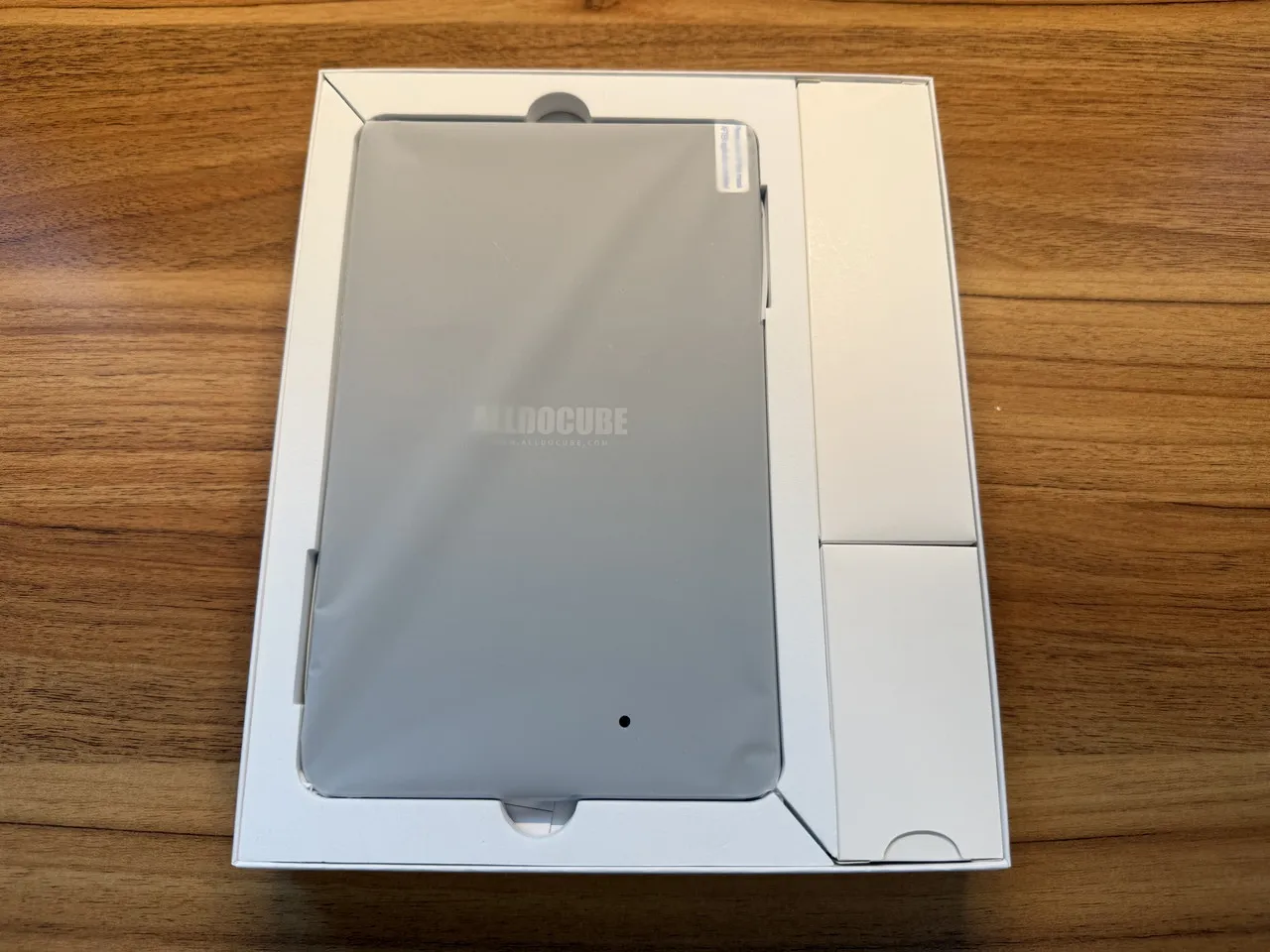 ALLDOCUBE iPlay 80 mini Proの箱を開けた