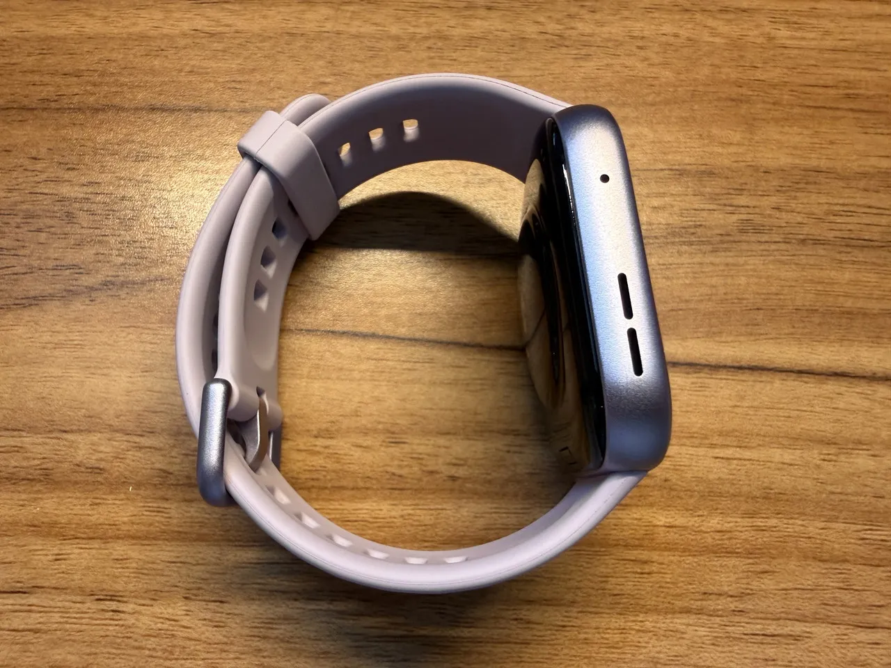 HUAWEI WATCH FIT 5の左側面