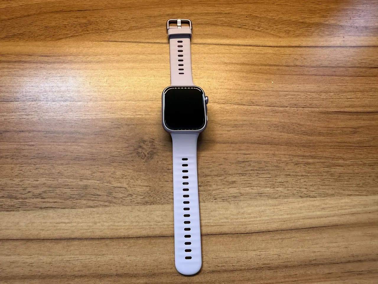 HUAWEI WATCH FIT 5のバンドを展開した状態